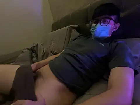 YourBoYyyyyyyy online show from March 14, 5:08 pm