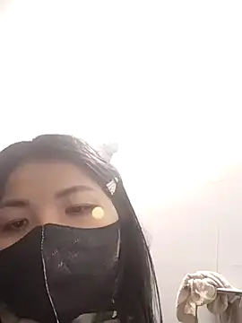 Snapshot of Thikshow2k chatting on December 14, 12:55 pm Thikshow2k online show from December 14, 12:55 pm