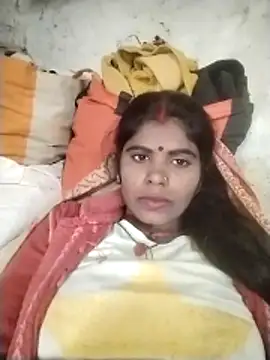 Sexy Rajkumari123 online show from December 16, 6:50 am