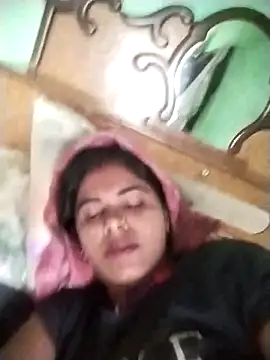 Sexy Rajkumari123 online show from February 17, 9:28 am