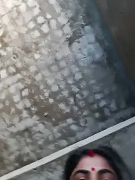 Sexy Rajkumari123 online show from March 29, 11:01 am