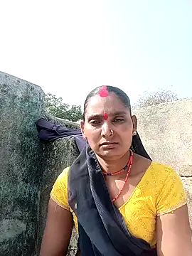 Snapshot of Mohni_pal chatting on December 15, 5:24 am Mohni pal online show from December 15, 5:24 am