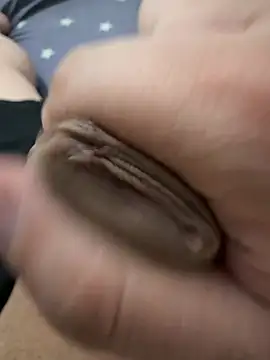 mynameissac online show from April 8, 8:43 pm