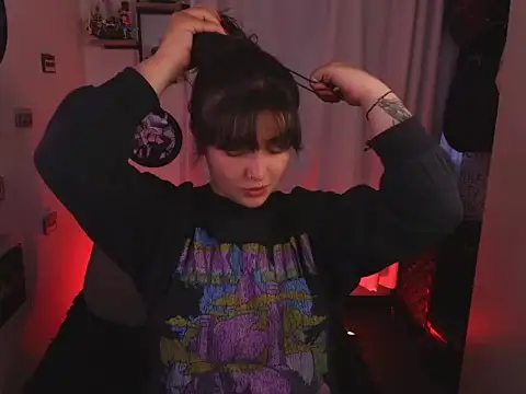 Snapshot of sara_cuteeyes chatting on March 29, 11:06 pm sara cuteeyes online show from March 29, 11:06 pm