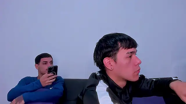 Snapshot of Thebest_Partyx chatting on December 21, 5:20 am Thebest Partyx online show from December 21, 5:20 am