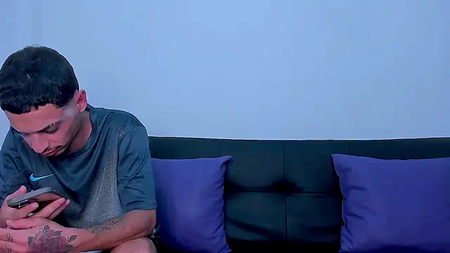 Snapshot of Thebest_Partyx chatting on December 23, 5:51 am Thebest Partyx online show from December 23, 5:51 am