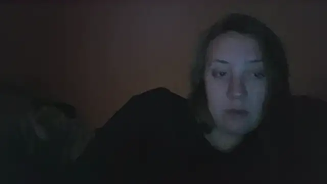 dixielover1229 online show from December 23, 4:45 am