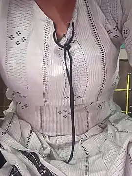 teena-11 online show from March 27, 4:54 am