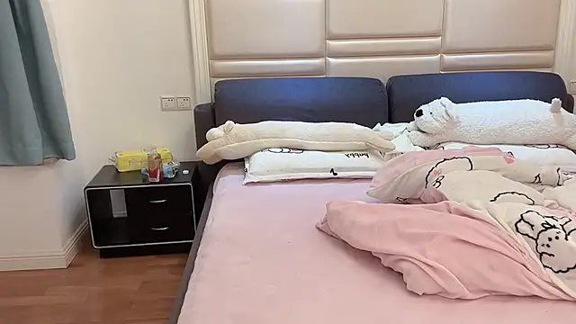 xiaoxia999 online show from January 8, 1:06 pm