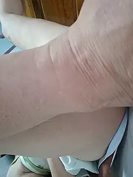 Snapshot of Sexyfull69 chatting on July 1, 11:54 am Sexyfull69 online show from July 1, 11:54 am