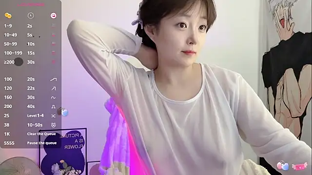  flipped  online show from March 8, 5:33 am