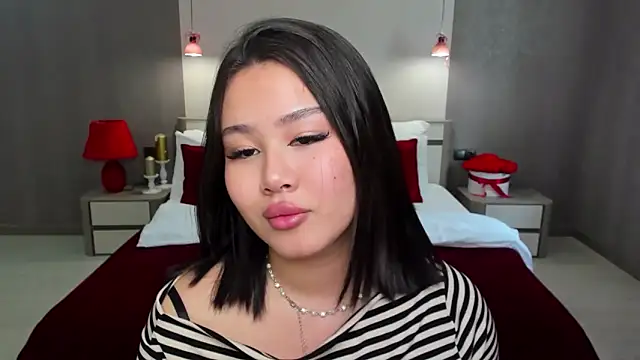 Brunette Charm online show from April 14, 11:26 am