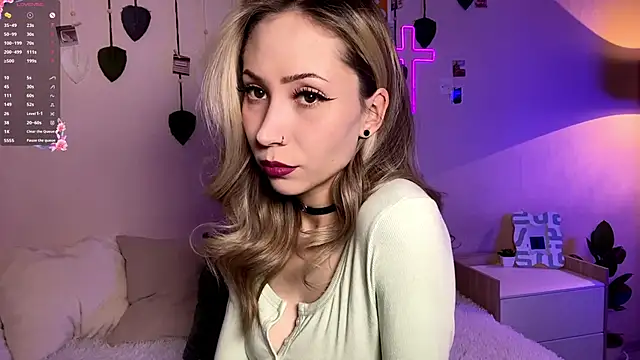 sun under skyy online show from May 1, 3:11 am