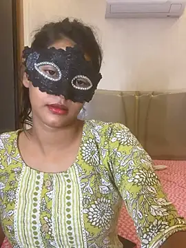 Snapshot of Cutie_Seema chatting on July 21, 1:56 pm Cutie Seema online show from July 21, 1:56 pm