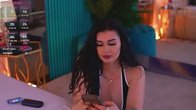 LexaRhodes online show from March 4, 2:25 pm