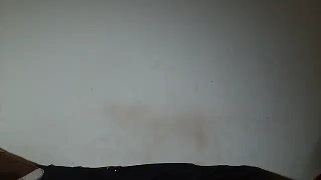 Yellowmellow01 online show from March 15, 10:06 pm