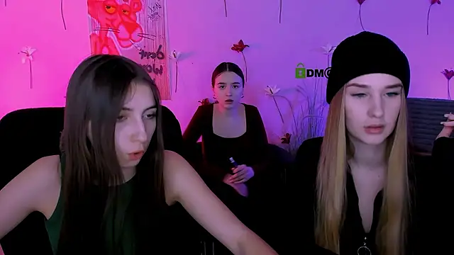 mila firee online show from March 20, 10:16 am