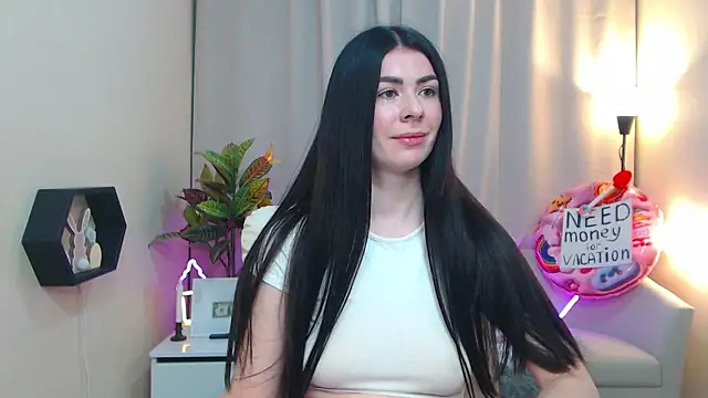 Snapshot of MilaSecret55 chatting on May 29, 7:03 am MilaSecret55 online show from May 29, 7:03 am
