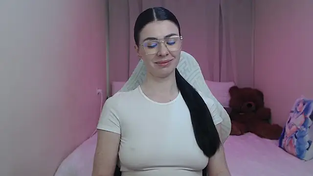 Snapshot of MilaSecret55 chatting on April 29, 7:23 am MilaSecret55 online show from April 29, 7:23 am