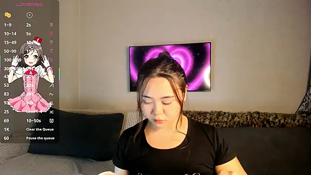 Snapshot of Mia_Carmin chatting on December 21, 2:24 am Mia Carmin online show from December 21, 2:24 am