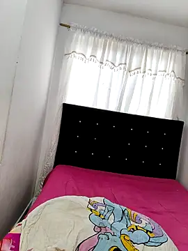 Sophia Moons  online show from March 27, 3:35 pm