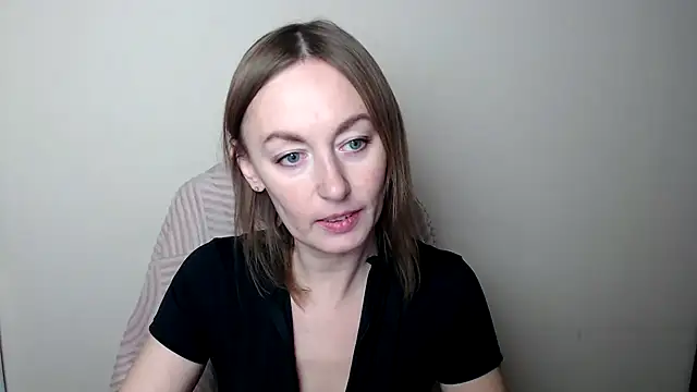 LiaSeass  online show from February 8, 10:02 am