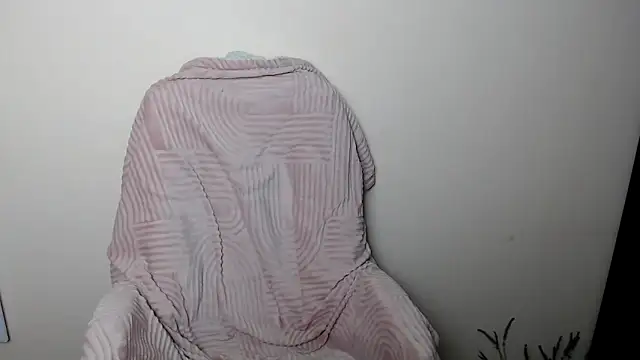 LiaSeass  online show from February 1, 12:36 pm