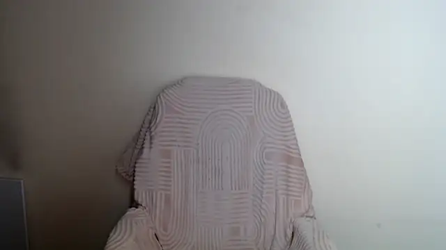 Snapshot of LiaSeass_ chatting on June 27, 12:22 pm LiaSeass online show from June 27, 12:22 pm