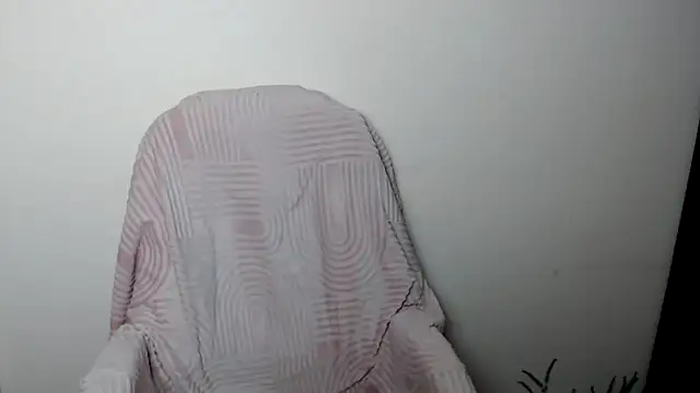 LiaSeass  online show from February 23, 1:12 pm