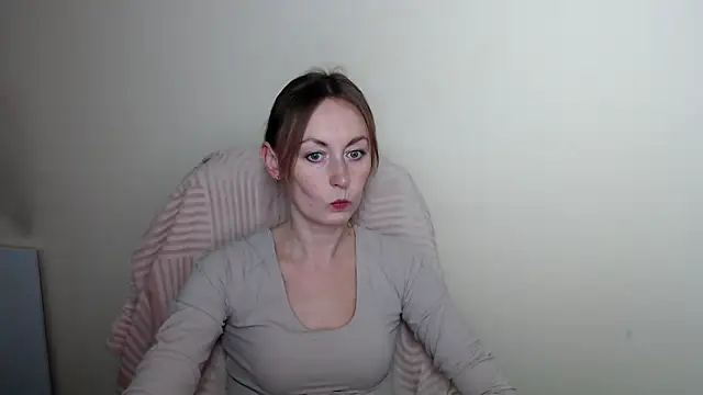 LiaSeass  online show from April 15, 12:21 pm