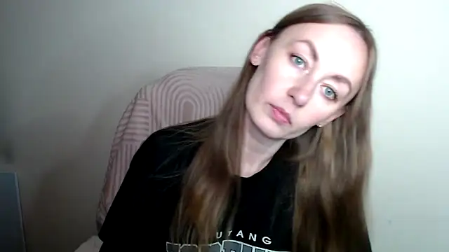 LiaSeass  online show from May 17, 12:27 pm