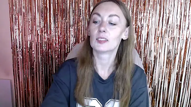 Snapshot of LiaSeass_ chatting on July 13, 12:26 pm LiaSeass online show from July 13, 12:26 pm