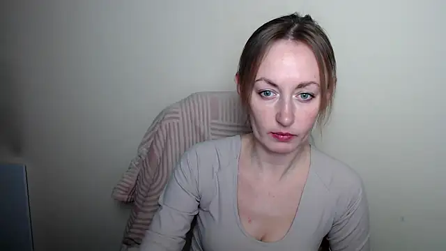 LiaSeass  online show from April 14, 10:53 am