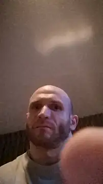 Snapshot of Lukasenko1985 chatting on December 19, 10:34 pm Lukasenko1985 online show from December 19, 10:34 pm