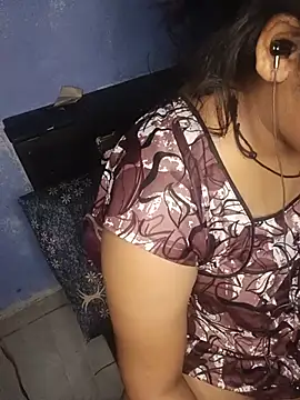 Desi bhabhi299 online show from May 24, 6:19 pm