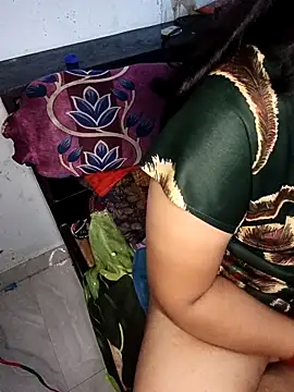 Desi bhabhi299 online show from April 4, 5:14 am