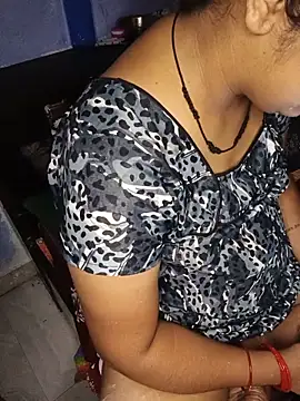 Desi bhabhi299 online show from May 22, 7:23 pm
