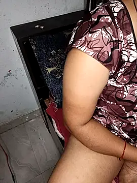 Desi bhabhi299 online show from May 1, 5:18 pm