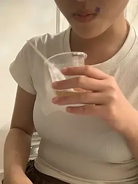 -Bibi-18 online show from July 21, 3:13 pm
