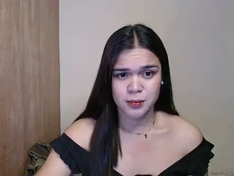 stripyapril online show from May 31, 5:08 pm