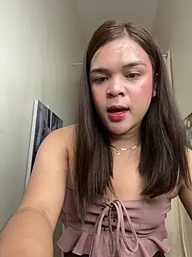 stripyapril online show from March 11, 5:12 am