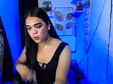 stripyapril online show from April 23, 1:57 pm