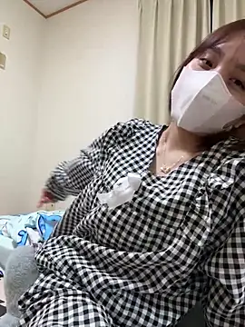 Baby22223 online show from March 12, 1:15 pm
