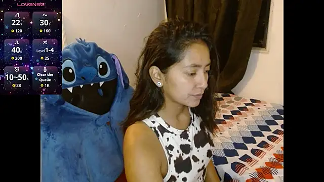NovahPerotti online show from March 24, 12:32 am