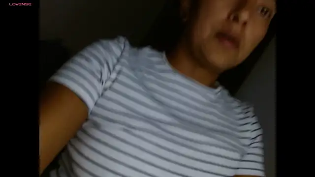 NovahPerotti online show from April 4, 9:49 am