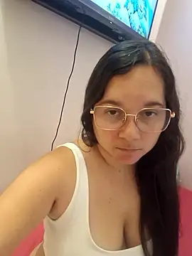 liababylia online show from January 15, 11:19 pm