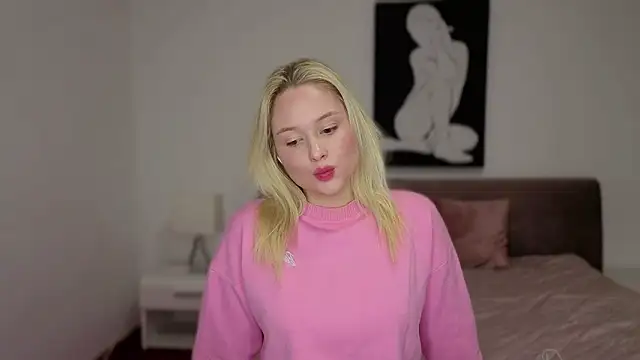 Jessiestar  online show from February 15, 7:35 pm