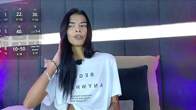 luna blannco online show from December 19, 11:12 am