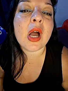 Snapshot of Trinity_033 chatting on December 17, 4:39 am Trinity 033 online show from December 17, 4:39 am