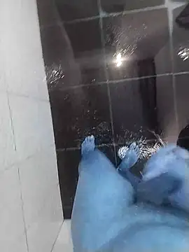 Snapshot of kaspzl chatting on February 22, 9:33 am kaspzl online show from February 22, 9:33 am